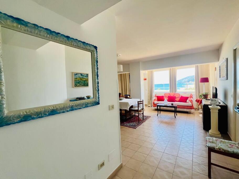 Apartment Attico Finestra Sulle Isole Eolie Brolo