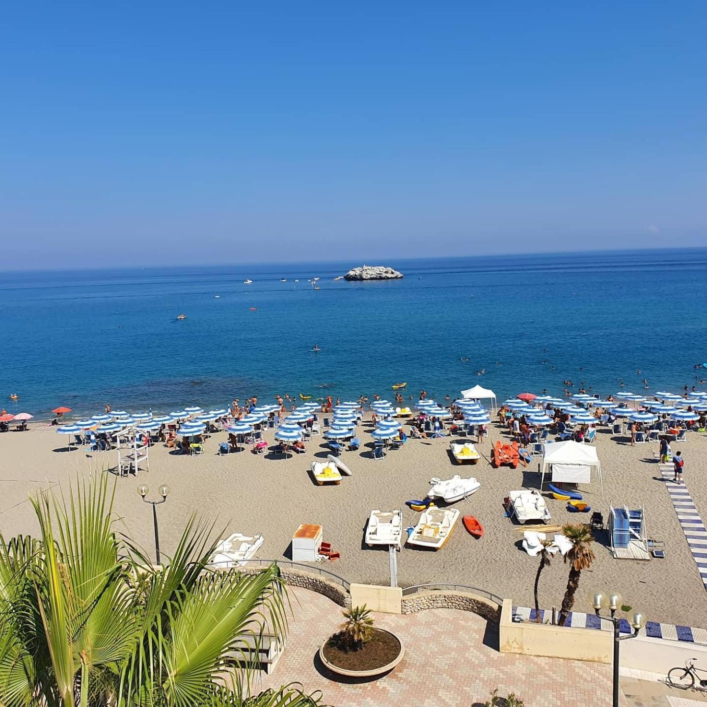 Attico Finestra Sulle Isole Eolie Apartment *